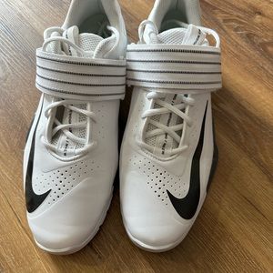 Men’s Nike Savaleos Training Shoe - Worn once